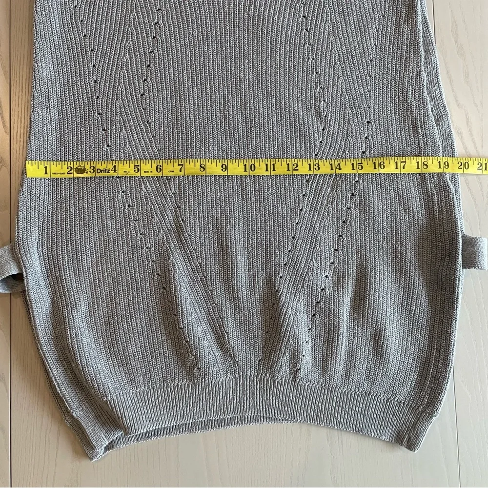 Pilcro Anthropologie Mock Neck Layering Sweater Vest (Gray) - M/L - Picture 5 of 8